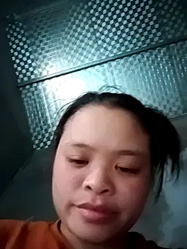 Snapshot of may__45 chatting on 09/25/25, 06:28 may 45 online show from 09/25/25, 06:28