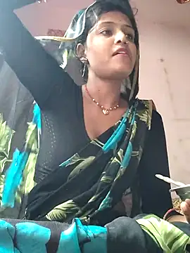 Snapshot of AnanyaKapoor89 chatting on 10/31/25, 05:52 AnanyaKapoor89 online show from 10/31/25, 05:52