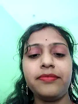 Snapshot of AnanyaKapoor89 chatting on 11/12/25, 07:20 AnanyaKapoor89 online show from 11/12/25, 07:20