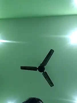 Snapshot of AnanyaKapoor89 chatting on 11/27/25, 02:52 AnanyaKapoor89 online show from 11/27/25, 02:52