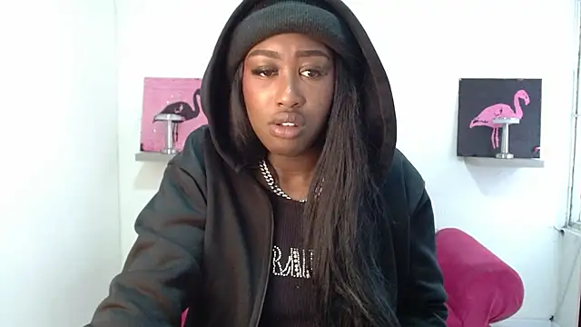 Snapshot of milykabombastik chatting on 09/23/25, 12:41 milykabombastik online show from 09/23/25, 12:41