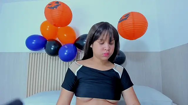 alena brown  online show from 11/01/25, 01:29