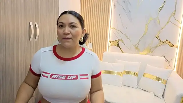 Madam Hott online show from 09/15/25, 03:39