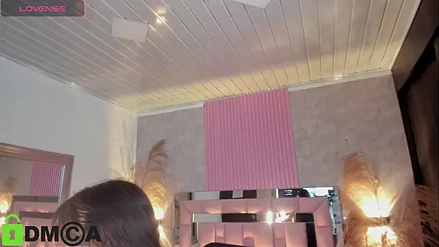 emma rossi7 online show from 11/08/25, 09:20