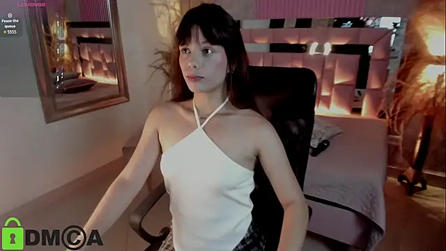 emma rossi7 online show from 11/09/25, 02:48