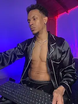 RickKrong  online show from 11/09/25, 03:49