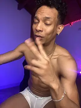 RickKrong  online show from 11/14/25, 06:23