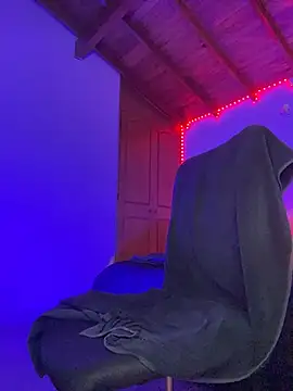 RickKrong  online show from 11/21/25, 03:27