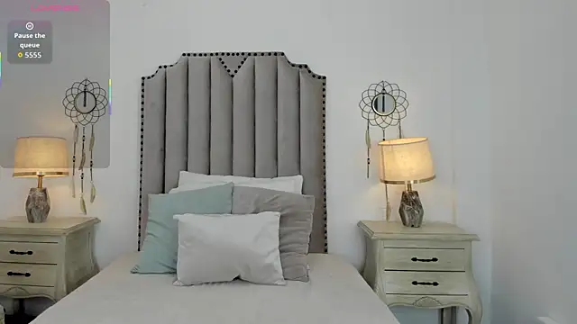 LanaFerrer online show from 10/14/25, 07:58