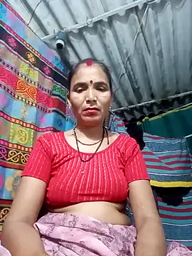 Snapshot of Monika_thakurr chatting on 09/11/25, 11:05 Monika thakurr online show from 09/11/25, 11:05