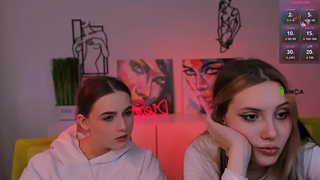 luna tin online show from 11/07/25, 08:14