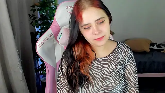 Alis Platt online show from 11/03/25, 06:25