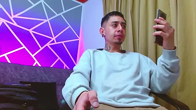 abnerdam01 online show from 09/10/25, 03:17