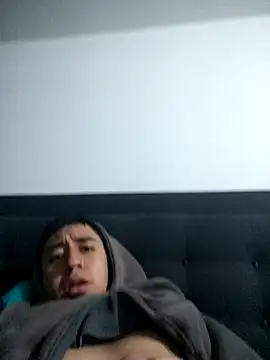 abnerdam01 online show from 09/22/25, 05:42