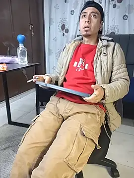 abnerdam01 online show from 11/04/25, 12:15