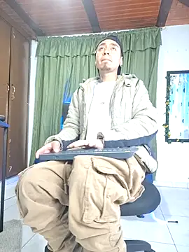 abnerdam01 online show from 11/07/25, 01:00