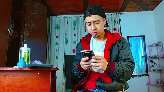 abnerdam01 online show from 11/14/25, 12:37