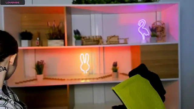 aria moo online show from 11/13/25, 05:50