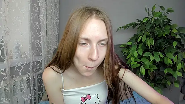 Snapshot of Kelly_Gerzikaa chatting on 09/21/25, 02:13 Kelly Gerzikaa online show from 09/21/25, 02:13