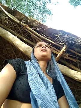 Sapna9685 online show from 09/24/25, 11:02