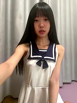 Snapshot of xinyu789 chatting on 10/17/25, 02:30 xinyu789 online show from 10/17/25, 02:30