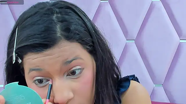 MaskedGirl  online show from 10/29/25, 12:07