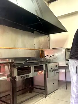 Snapshot of flaquitxxx18 chatting on 11/11/25, 07:03 flaquitxxx18 online show from 11/11/25, 07:03