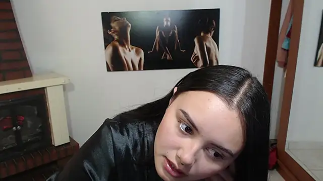Snapshot of crazy_daniela chatting on 09/13/25, 08:08 crazy daniela online show from 09/13/25, 08:08