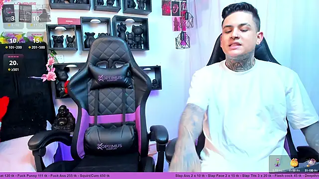 Sarahandzack online show from 10/12/25, 04:50