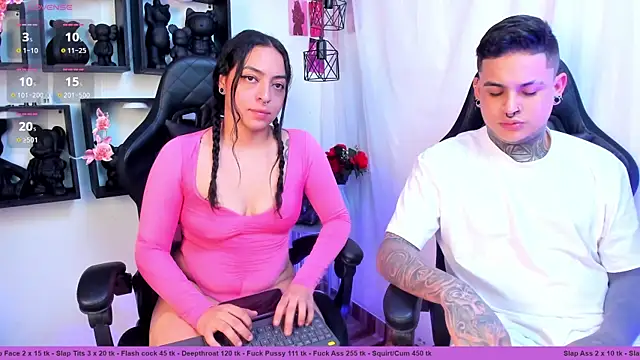 Sarahandzack online show from 10/24/25, 01:35