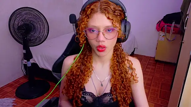 Birdie 0 online show from 10/13/25, 01:55