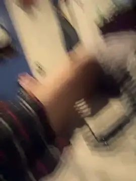 Snapshot of stevo170t chatting on 11/18/25, 05:12 stevo170t online show from 11/18/25, 05:12