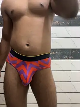 x7bong online show from 10/10/25, 01:37