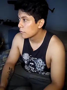 Snapshot of juan_penetreitor chatting on 09/10/25, 03:06 juan penetreitor online show from 09/10/25, 03:06