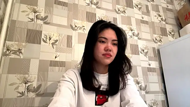 Snapshot of MIMIMary chatting on 09/10/25, 04:01 MIMIMary online show from 09/10/25, 04:01