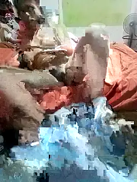 Snapshot of lalop221 chatting on 10/12/25, 10:31 lalop221 online show from 10/12/25, 10:31