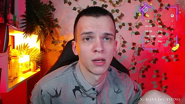 frozen boy online show from 09/17/25, 03:35