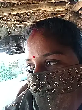 Snapshot of Sheema_tyagi chatting on 09/16/25, 03:07 Sheema tyagi online show from 09/16/25, 03:07
