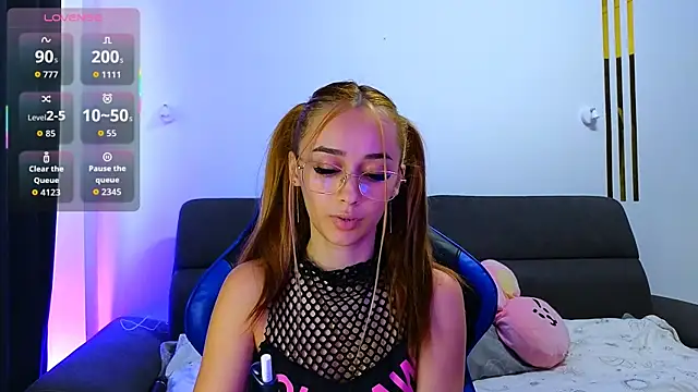 AmyKent  online show from 09/15/25, 02:50