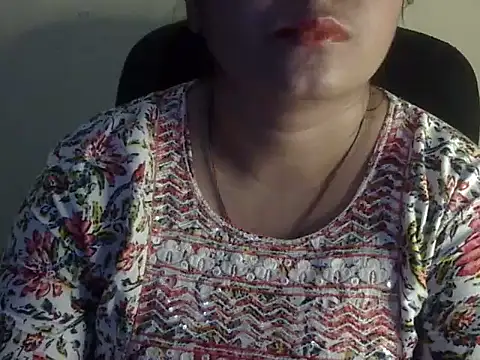 Aanya Hazel online show from 11/22/25, 10:47