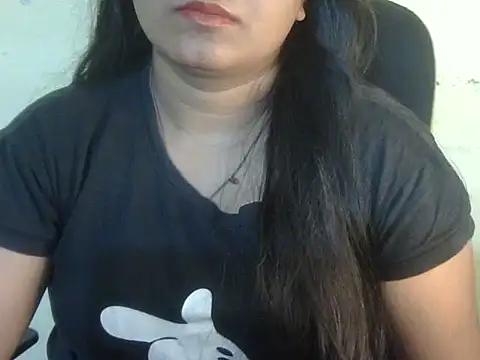 Aanya Hazel online show from 11/28/25, 08:00