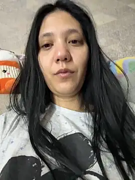 Snapshot of PrincessYYara chatting on 11/19/25, 06:35 PrincessYYara online show from 11/19/25, 06:35