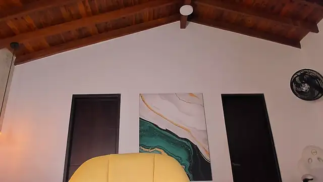 Sofi Moreno online show from 10/30/25, 11:55