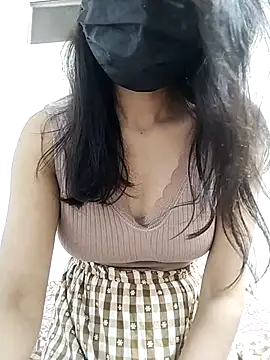 Snapshot of Shreya-babe chatting on 09/19/25, 05:13 Shreya-babe online show from 09/19/25, 05:13