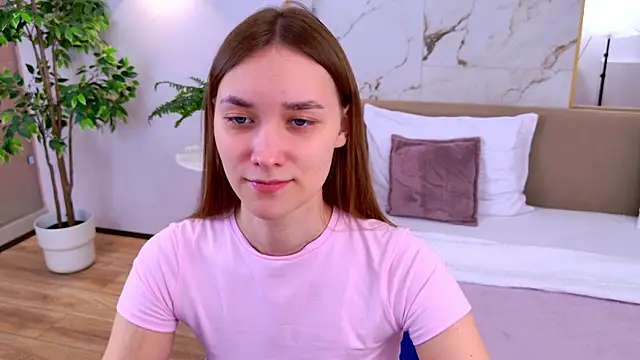 AmadaReine online show from 11/15/25, 04:14