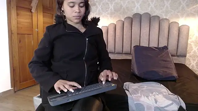 Kristall 06 online show from 09/16/25, 08:26