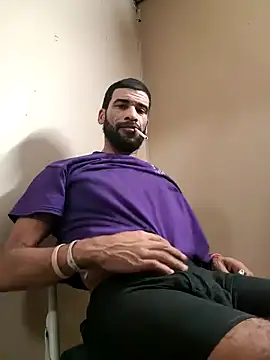 Snapshot of GuyInNY chatting on 10/21/25, 03:51 GuyInNY online show from 10/21/25, 03:51