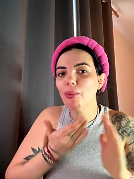 Snapshot of -RAHELA- chatting on 10/15/25, 07:41 -RAHELA- online show from 10/15/25, 07:41