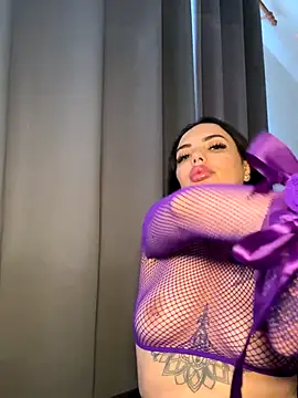 Snapshot of -RAHELA- chatting on 10/21/25, 06:36 -RAHELA- online show from 10/21/25, 06:36