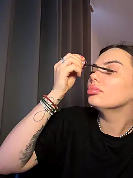 Snapshot of -RAHELA- chatting on 11/14/25, 10:36 -RAHELA- online show from 11/14/25, 10:36